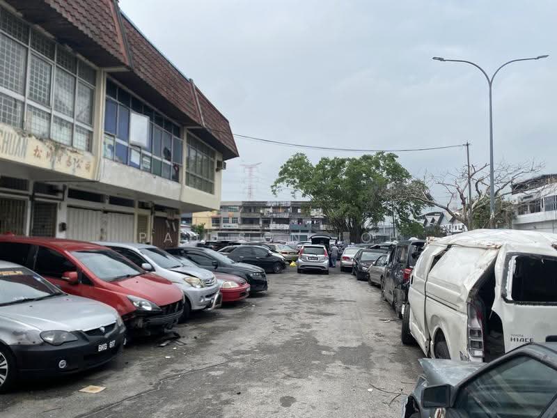 Detached Factory for Sale in Taman Sri Serdang (Seri Kembangan) - Paulson Loh - Exterior - PropertyGuru.com.my