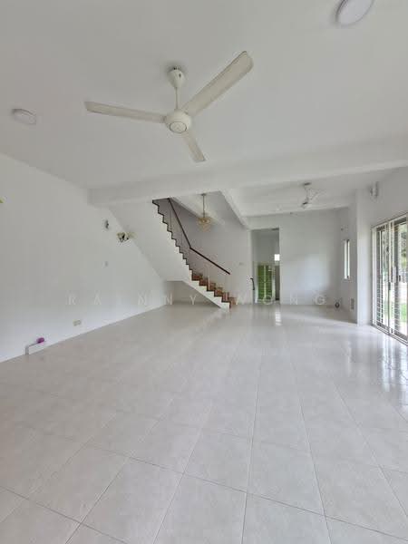 Rumah Teres 2-Tingkat untuk Disewa di Tanjung Bungah (Penang) - Rainny Wong - Living Room - PropertyGuru.com.my