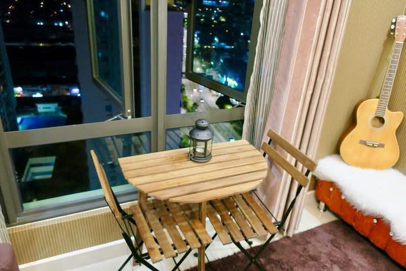 Kediaman Servis untuk Disewa di Pearl Suria - Bor SL - Balcony - PropertyGuru.com.my