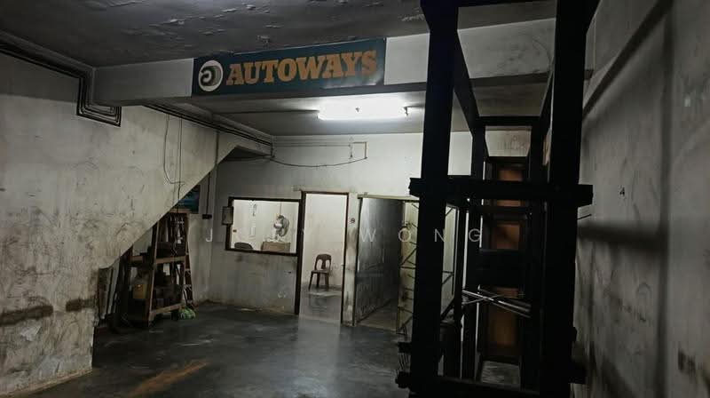 Shop for Rent in Jalan Klang Lama (Old Klang Road) (Kuala Lumpur) - Joey Wong - Interior - PropertyGuru.com.my