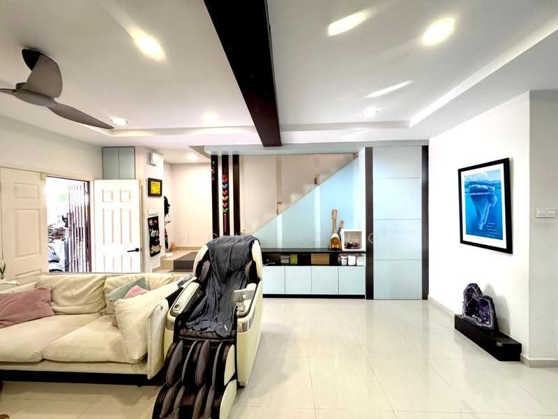 2-storey Terraced House for Sale in Taman Setia Indah (Tebrau) - Rich Wong - Living Room - PropertyGuru.com.my