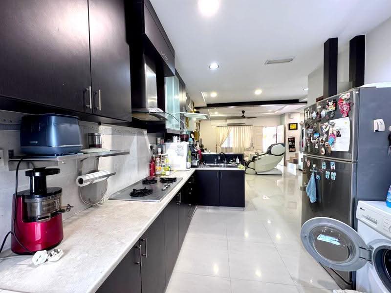 2-storey Terraced House for Sale in Taman Setia Indah (Tebrau) - Rich Wong - Kitchen - PropertyGuru.com.my