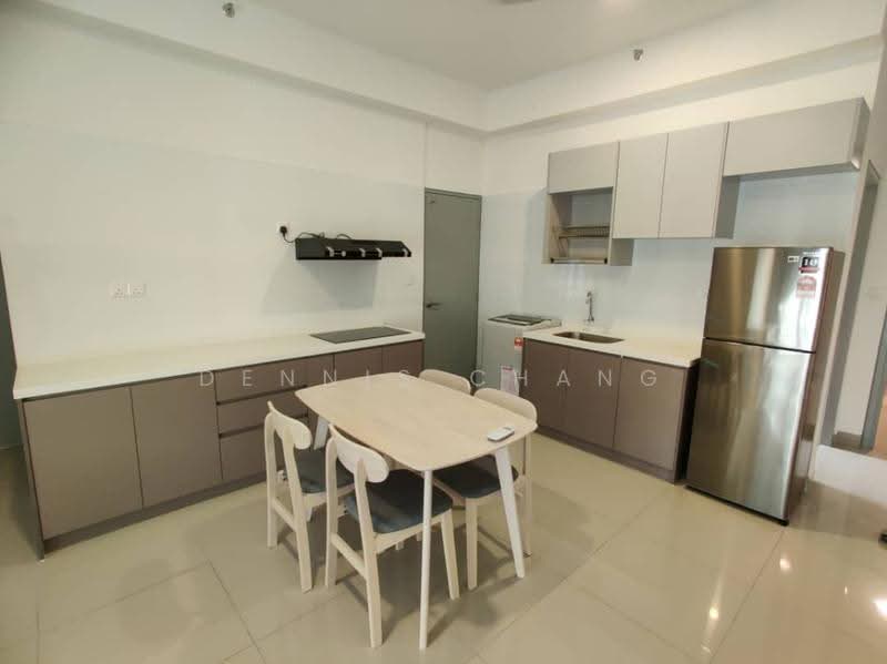 Kediaman Servis untuk Dijual di 121 Residences - Dennis Chang - Kitchen - PropertyGuru.com.my