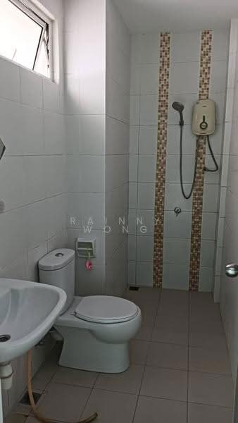 Condominium for Rent at Fiera Vista - Rainny Wong - Bathroom - PropertyGuru.com.my