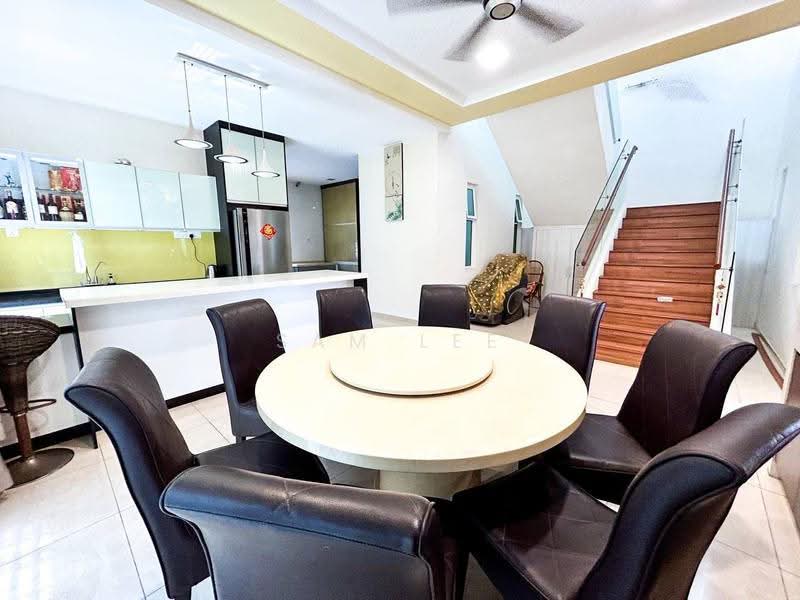 Rumah Banglo untuk Disewa di Kajang (Selangor) - Sam Lee - Kitchen - PropertyGuru.com.my
