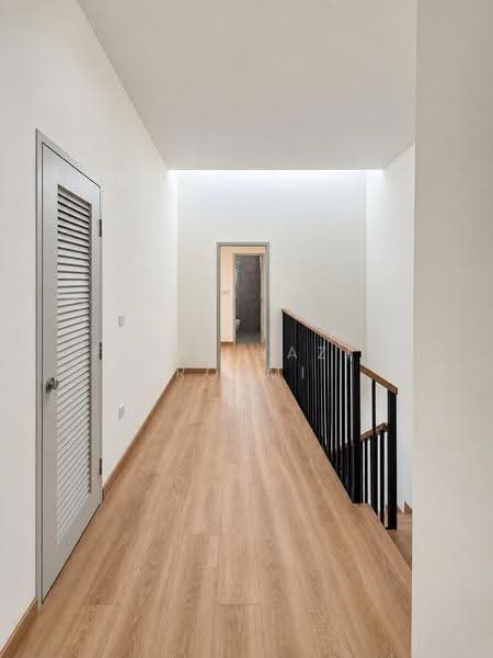 Rumah Teres 2-Tingkat untuk Dijual di Semenyih (Selangor) - Fiqri Hazim Rozmi - Corridor - PropertyGuru.com.my
