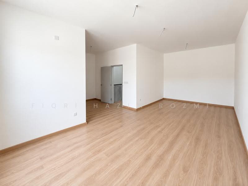 Rumah Teres 2-Tingkat untuk Dijual di Semenyih (Selangor) - Fiqri Hazim Rozmi - PropertyGuru.com.my