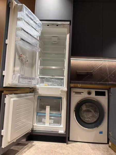 Service Residence for Rent at Orion Residence Bukit Bintang - Kelly Hu - Kitchen - PropertyGuru.com.my