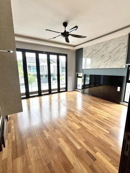 Semi-Detached House for Sale in Taman Nusa Idaman (Iskandar Puteri (Nusajaya)) - Jeny Loo - Living Room - PropertyGuru.com.my