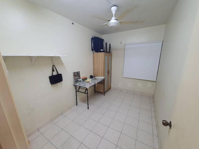 Kondominium untuk Dijual di Palm Spring @ Damansara - Vincent Leong - Study - PropertyGuru.com.my