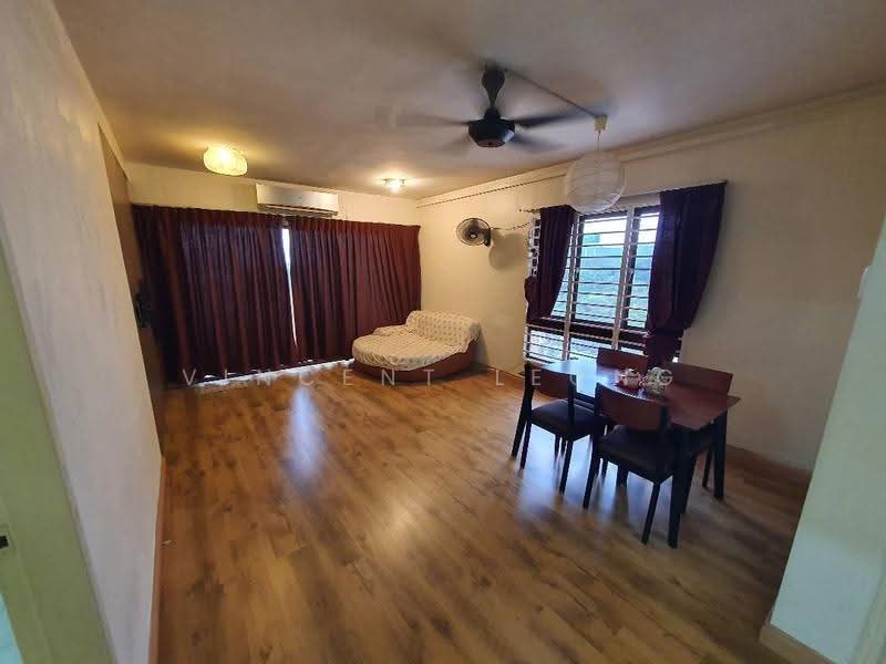 Kondominium untuk Dijual di Palm Spring @ Damansara - Vincent Leong - Living Room - PropertyGuru.com.my