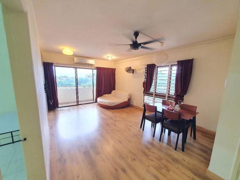 Kondominium untuk Dijual di Palm Spring @ Damansara - Vincent Leong - Living Room - PropertyGuru.com.my