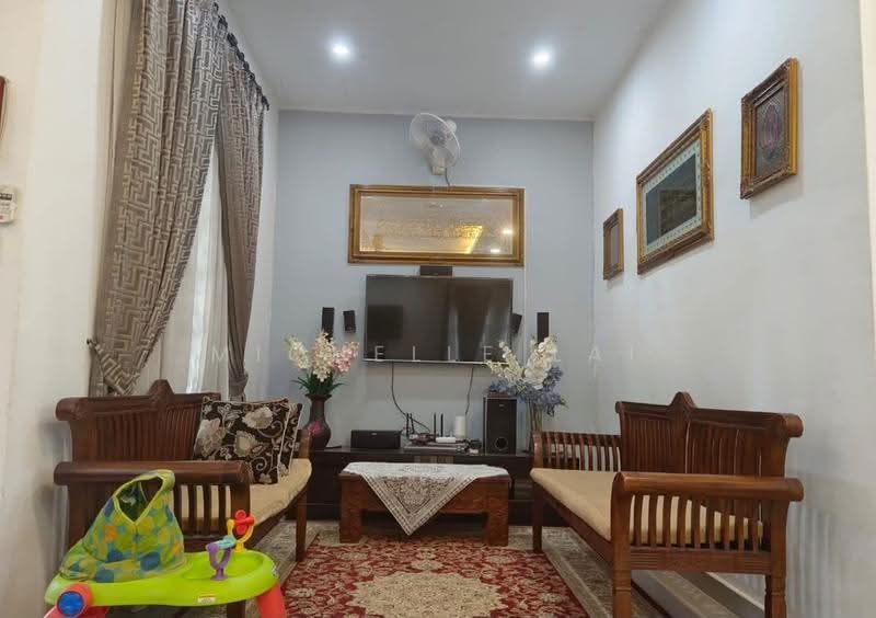 Rumah Banglo untuk Dijual di Seksyen U10 (Shah Alam) - Michelle Lai - Living Room - PropertyGuru.com.my