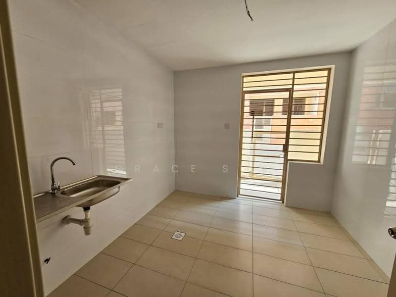 2-storey Terraced House for Sale in Goodview Heights (Kajang) - GRACE SUM - Kitchen - PropertyGuru.com.my
