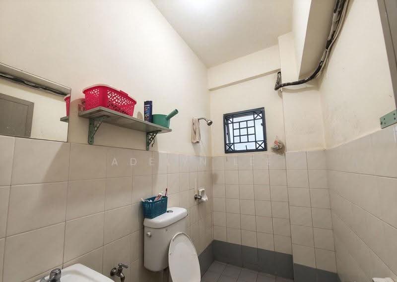 Pangsapuri untuk Dijual di Pangsapuri Jati 2 - Adelyn Lee - Bathroom - PropertyGuru.com.my