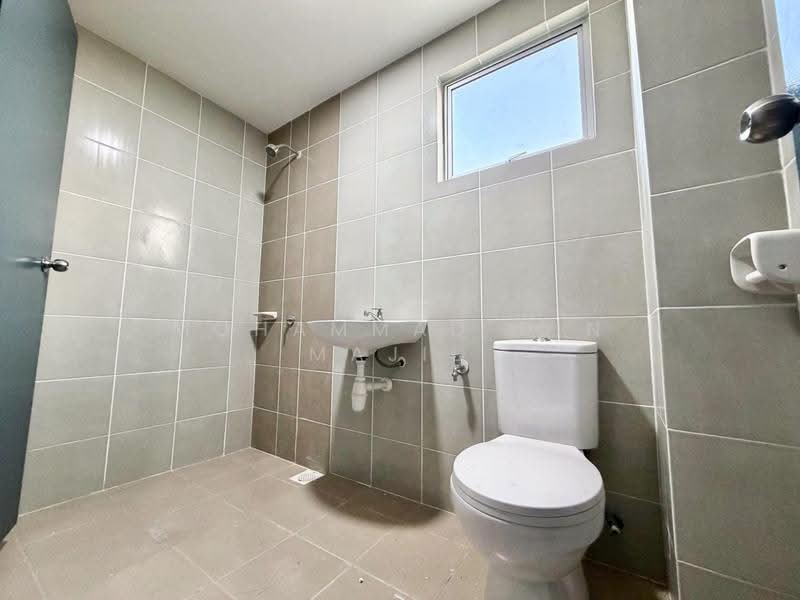 2-storey Terraced House for Sale in Cyberjaya (Selangor) - Mohammad Din Majid - Bathroom - PropertyGuru.com.my