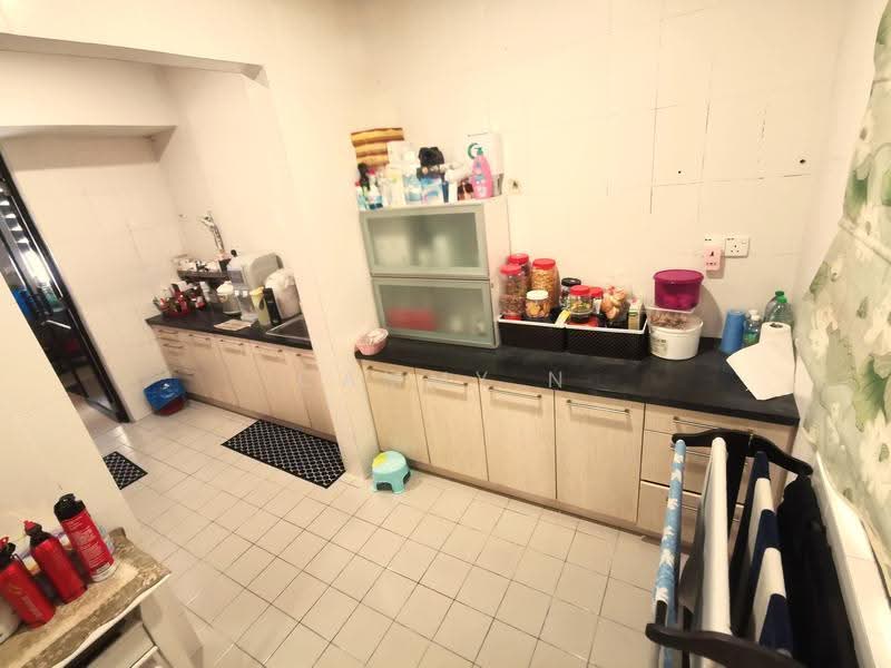 Rumah Berkembar untuk Dijual di Jalan Ipoh (Kuala Lumpur) - Cammy N - Kitchen - PropertyGuru.com.my