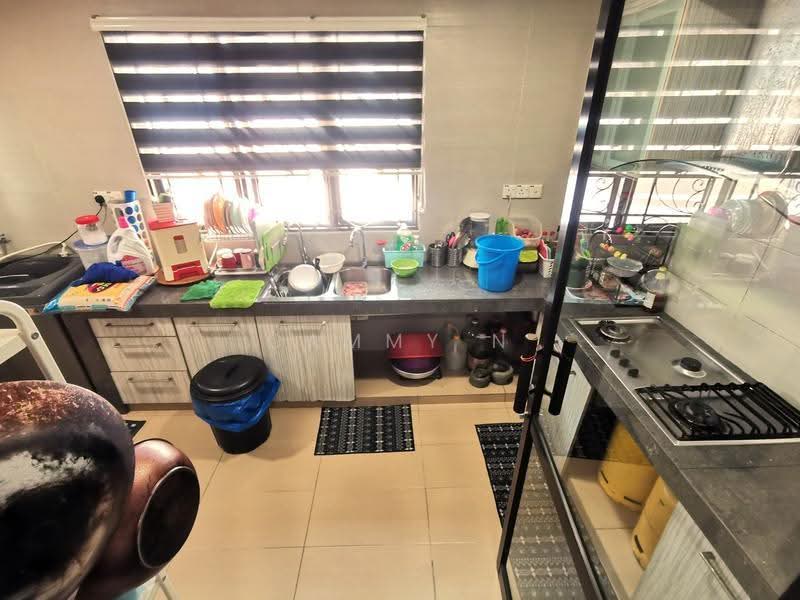 Rumah Berkembar untuk Dijual di Jalan Ipoh (Kuala Lumpur) - Cammy N - Kitchen - PropertyGuru.com.my