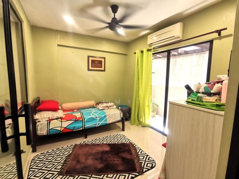Rumah Berkembar untuk Dijual di Jalan Ipoh (Kuala Lumpur) - Cammy N - Bedroom - PropertyGuru.com.my