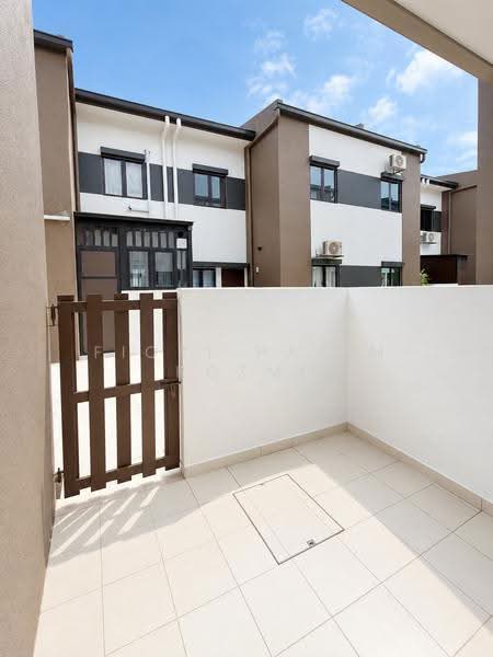 2-storey Terraced House for Sale in Semenyih (Selangor) - Fiqri Hazim Rozmi - Exterior - PropertyGuru.com.my