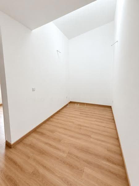 2-storey Terraced House for Sale in Semenyih (Selangor) - Fiqri Hazim Rozmi - Interior - PropertyGuru.com.my