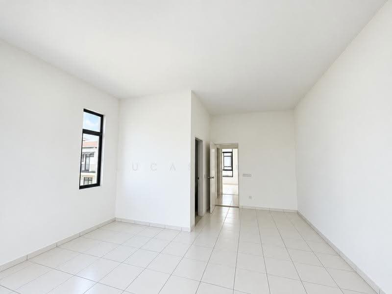 Rumah Teres 2-Tingkat untuk Dijual di Eco Grandeur (Puncak Alam) - Lucas Loh - Interior - PropertyGuru.com.my
