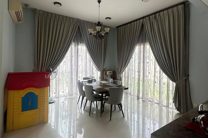 Bungalow House for Sale in Kayangan Heights (Shah Alam) - Mohammad Din Majid - PropertyGuru.com.my