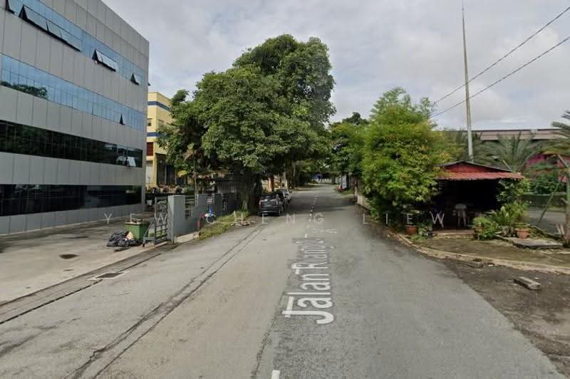 Detached Factory for Sale in Tampoi (Johor) - Yew Cheng Liew - PropertyGuru.com.my
