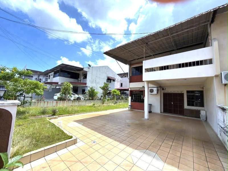 Semi-Detached House for Sale in Taman Sentosa (Johor Bahru) - Karl Lim - Exterior - PropertyGuru.com.my