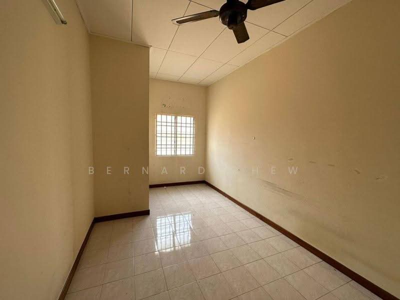 2-storey Terraced House for Sale in Batu Maung (Penang) - Bernard Chew - Interior - PropertyGuru.com.my