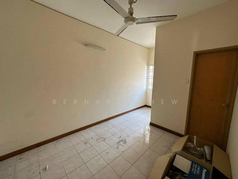 2-storey Terraced House for Sale in Batu Maung (Penang) - Bernard Chew - Interior - PropertyGuru.com.my