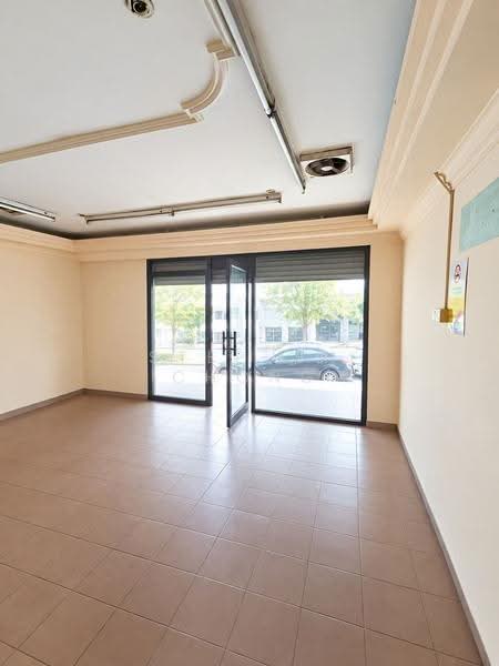 Kedai untuk Disewa di Taman Universiti (Skudai) - Stephen Chong - Interior - PropertyGuru.com.my
