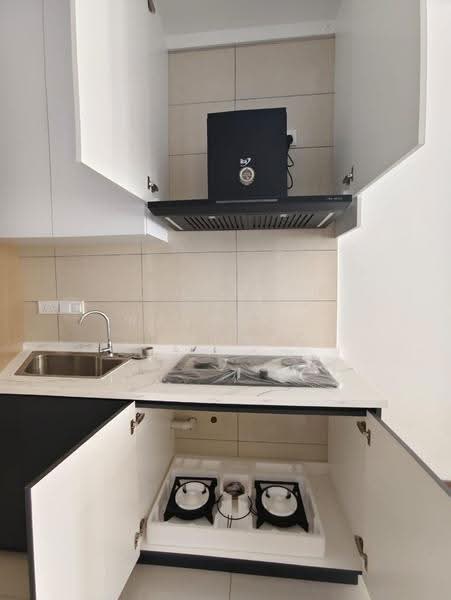 Condominium for Rent at Jesselton Twin Towers - RAYMOND KHUNG - Kitchen - PropertyGuru.com.my