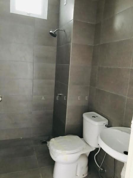 Condominium for Sale at Starhill Luxury Residence - A Ee Ee - Bathroom - PropertyGuru.com.my