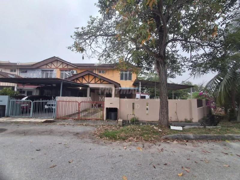 Rumah Teres 2-Tingkat untuk Dijual di Taman Putra Perdana (Puchong) - Mohammad Din Majid - Exterior - PropertyGuru.com.my