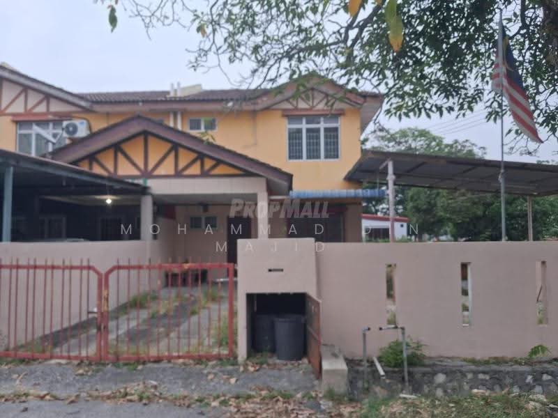 Rumah Teres 2-Tingkat untuk Dijual di Taman Putra Perdana (Puchong) - Mohammad Din Majid - Exterior - PropertyGuru.com.my