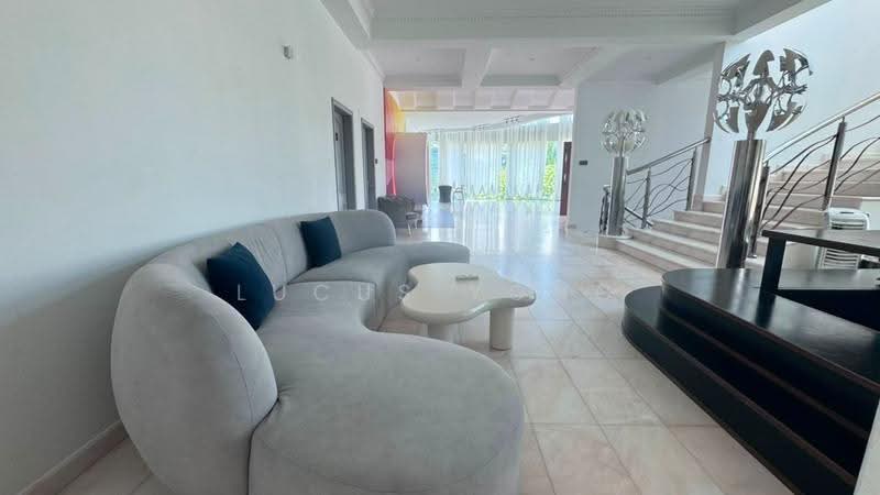 Bungalow House for Rent in Taman Puncak Rimba, Genting Sempah (Bentong) - Lucus Yong - Living Room - PropertyGuru.com.my