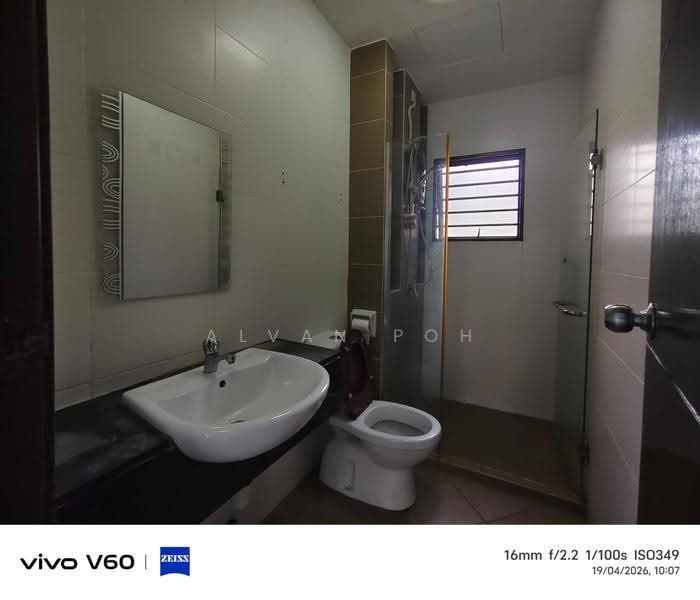 Apartment for Sale at Desa Idaman Residences - Alvan Poh - Bathroom - PropertyGuru.com.my