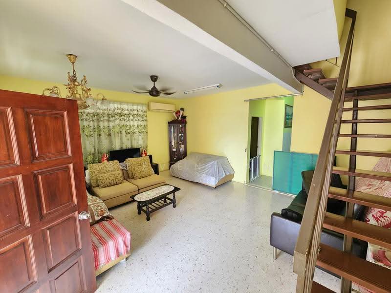 2-storey Terraced House for Sale in Taman Putra Perdana (Puchong) - Steven Tan - Living Room - PropertyGuru.com.my