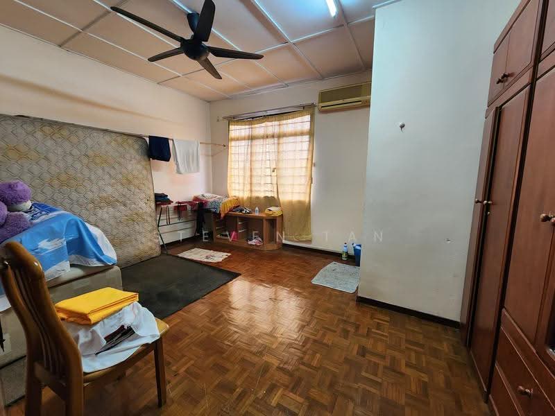 2-storey Terraced House for Sale in Taman Putra Perdana (Puchong) - Steven Tan - Bedroom - PropertyGuru.com.my