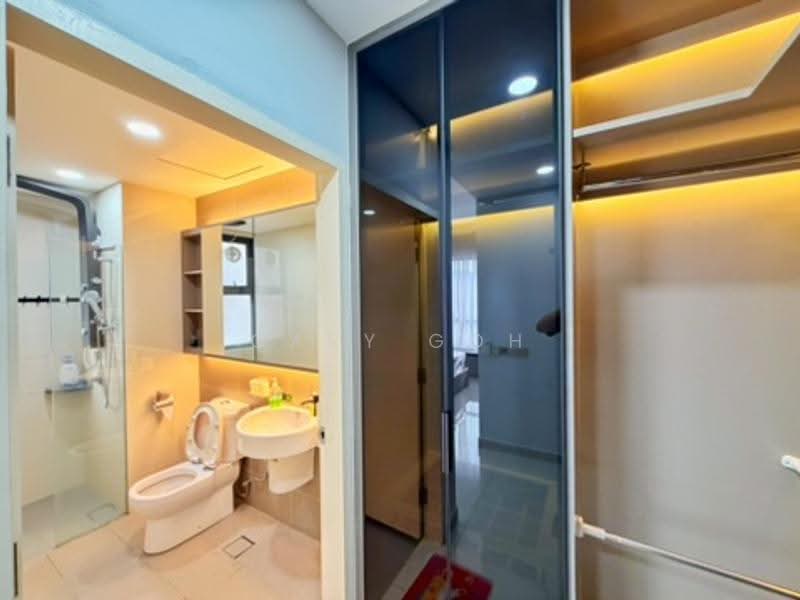 Kondominium untuk Disewa di Setia Sky Vista - Gary Goh - Bathroom - PropertyGuru.com.my