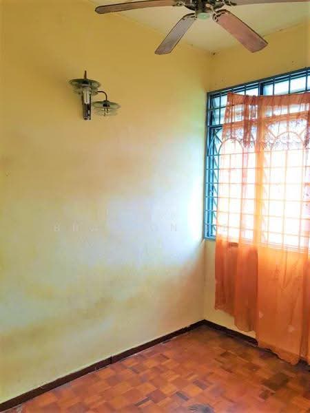 Rumah Teres 2-Tingkat untuk Dijual di Taman Pinggiran Putra (Seri Kembangan) - Brandon Yee - Interior - PropertyGuru.com.my