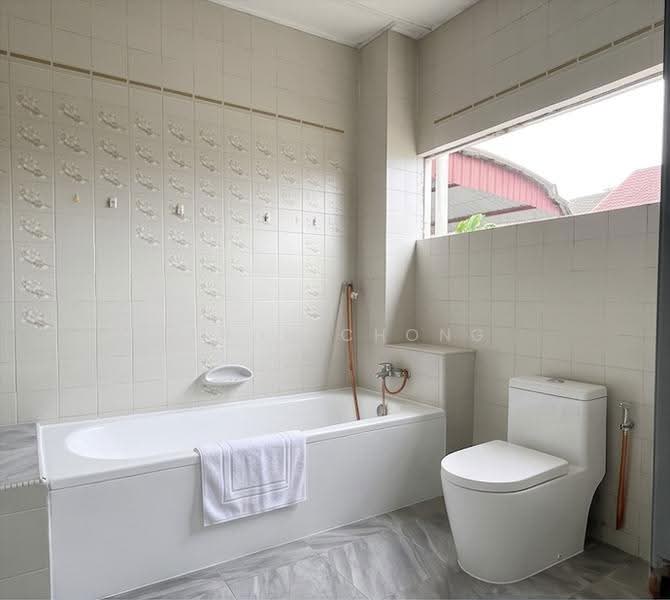 Rumah Banglo untuk Disewa di Cheras (Kuala Lumpur) - Earon Chong - Bathroom - PropertyGuru.com.my