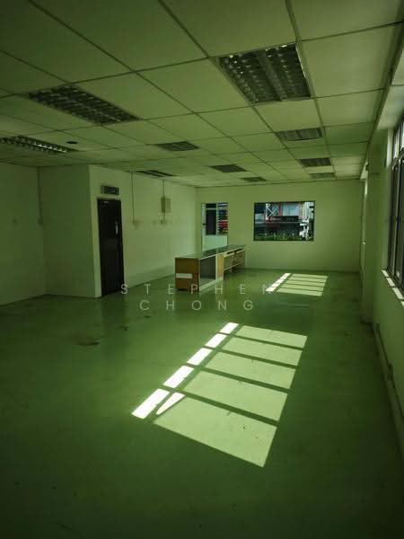 Shop / Office for Rent in Bandar Uda Utama (Johor Bahru) - Stephen Chong - Interior - PropertyGuru.com.my