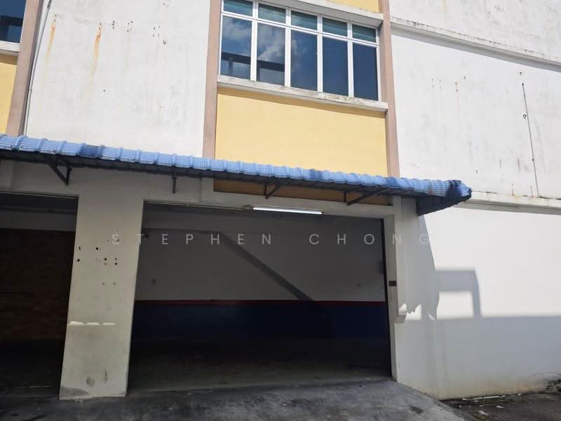 Shop / Office for Rent in Bandar Uda Utama (Johor Bahru) - Stephen Chong - Exterior - PropertyGuru.com.my