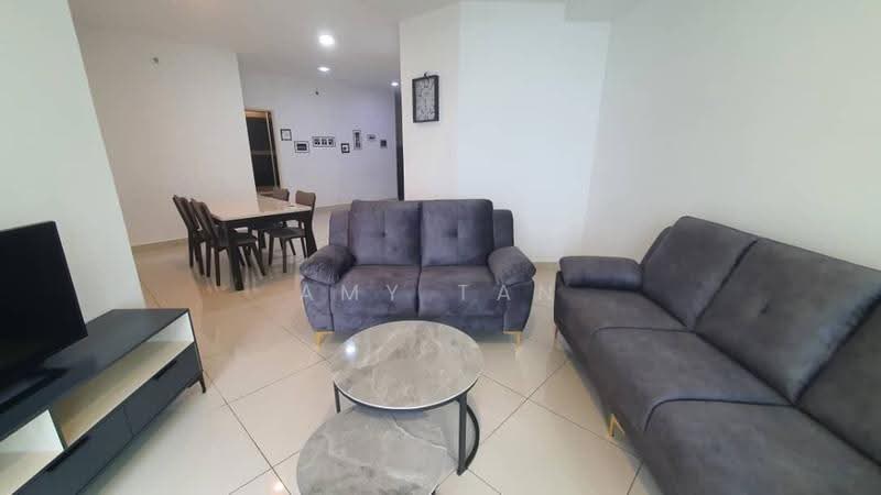 Kondominium untuk Dijual di Mansion One - Amy Tan - Living Room - PropertyGuru.com.my