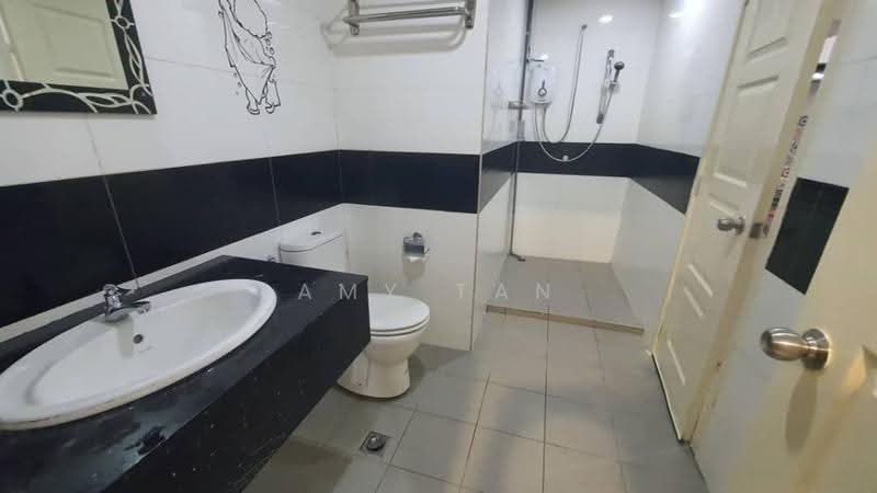 Kondominium untuk Dijual di Mansion One - Amy Tan - Bathroom - PropertyGuru.com.my