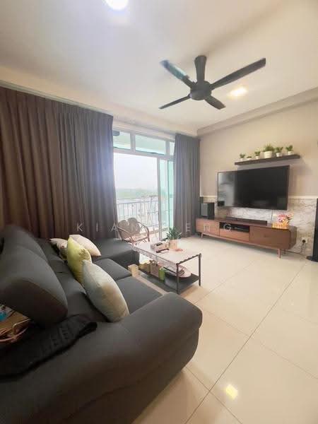 Service Residence for Sale at D'Lagoon - Kian Seng Goh - Living Room - PropertyGuru.com.my