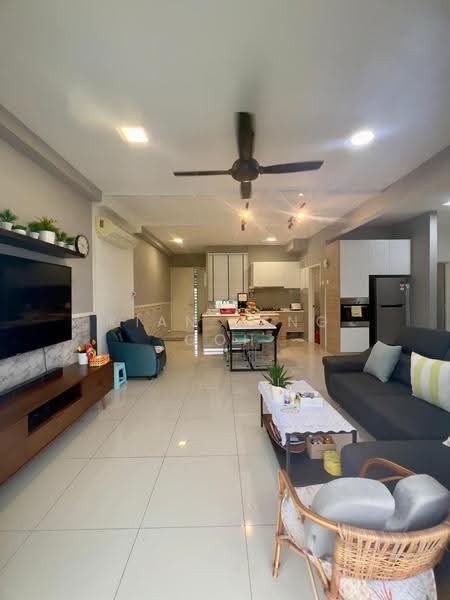 Service Residence for Sale at D'Lagoon - Kian Seng Goh - Living Room - PropertyGuru.com.my