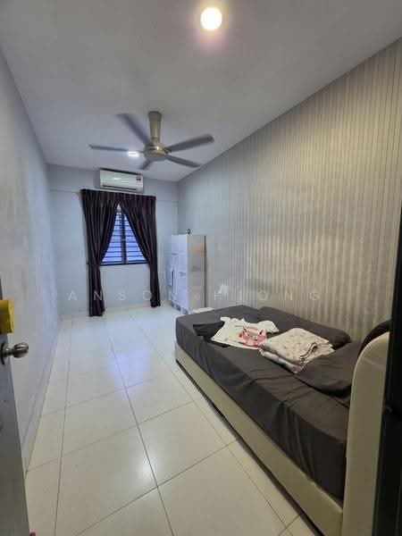 2-storey Terraced House for Sale in Taman Scientex Senai (Senai) - Anson Hiong - Bedroom - PropertyGuru.com.my